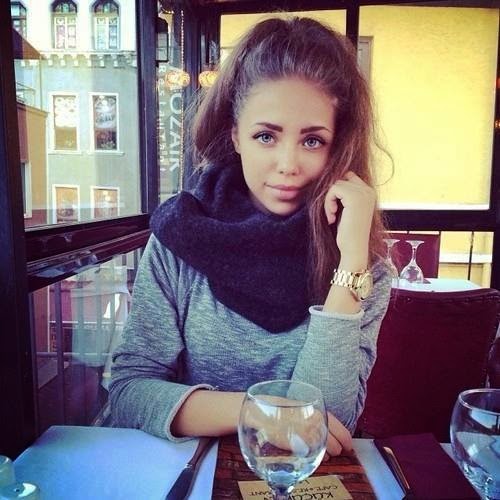 List of Moroccan girls Mobile Numbers