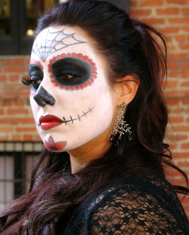 Halloween Girls Beautiful face painting