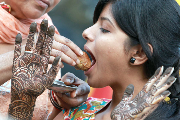 Karva Chauth 2016 Beautiful girls