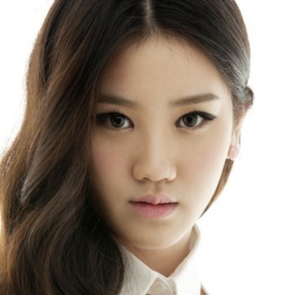 What makes a Korean girl beautiful? - Quora