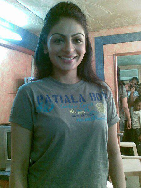 List of Neeru Bajwa movies 2017