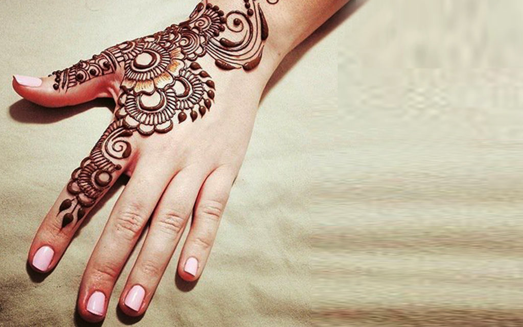 New and Latest Mehndi Designs 2018 for Girls