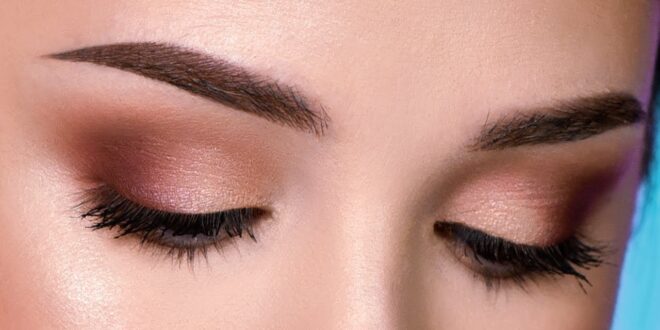 Eye Makeup and Eye Shadow